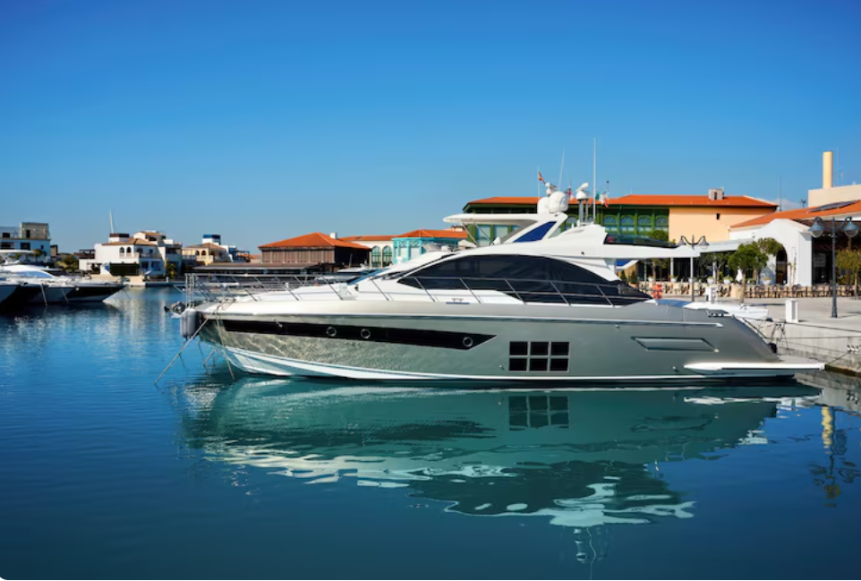Boat Rental Service | Oberoi Yachts