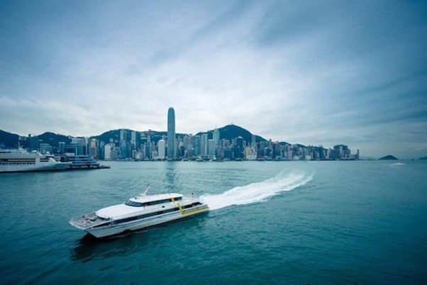 Luxury Boat Service in Dubai