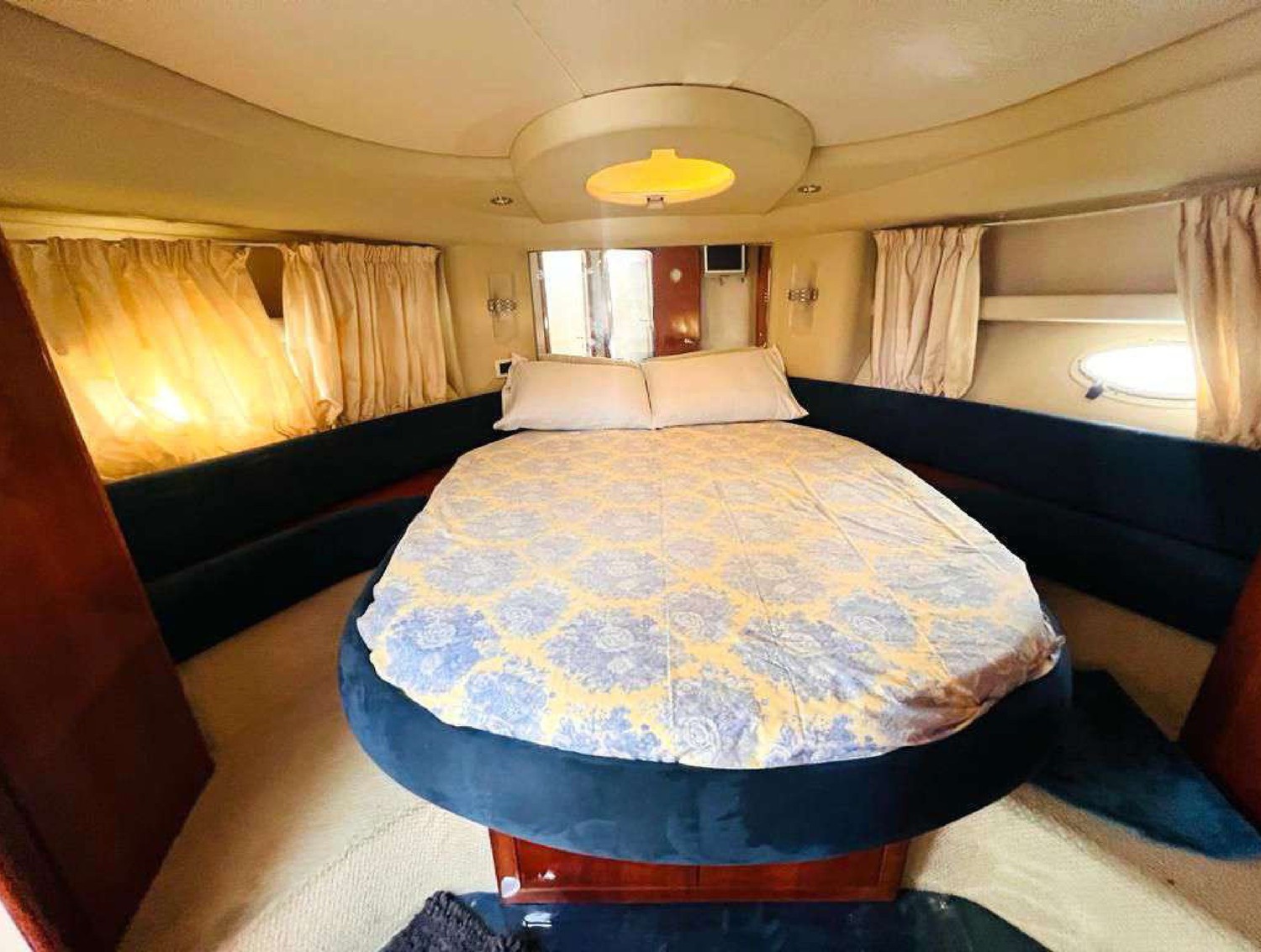 imageye___-_imgi_11_42-FEET_08-1